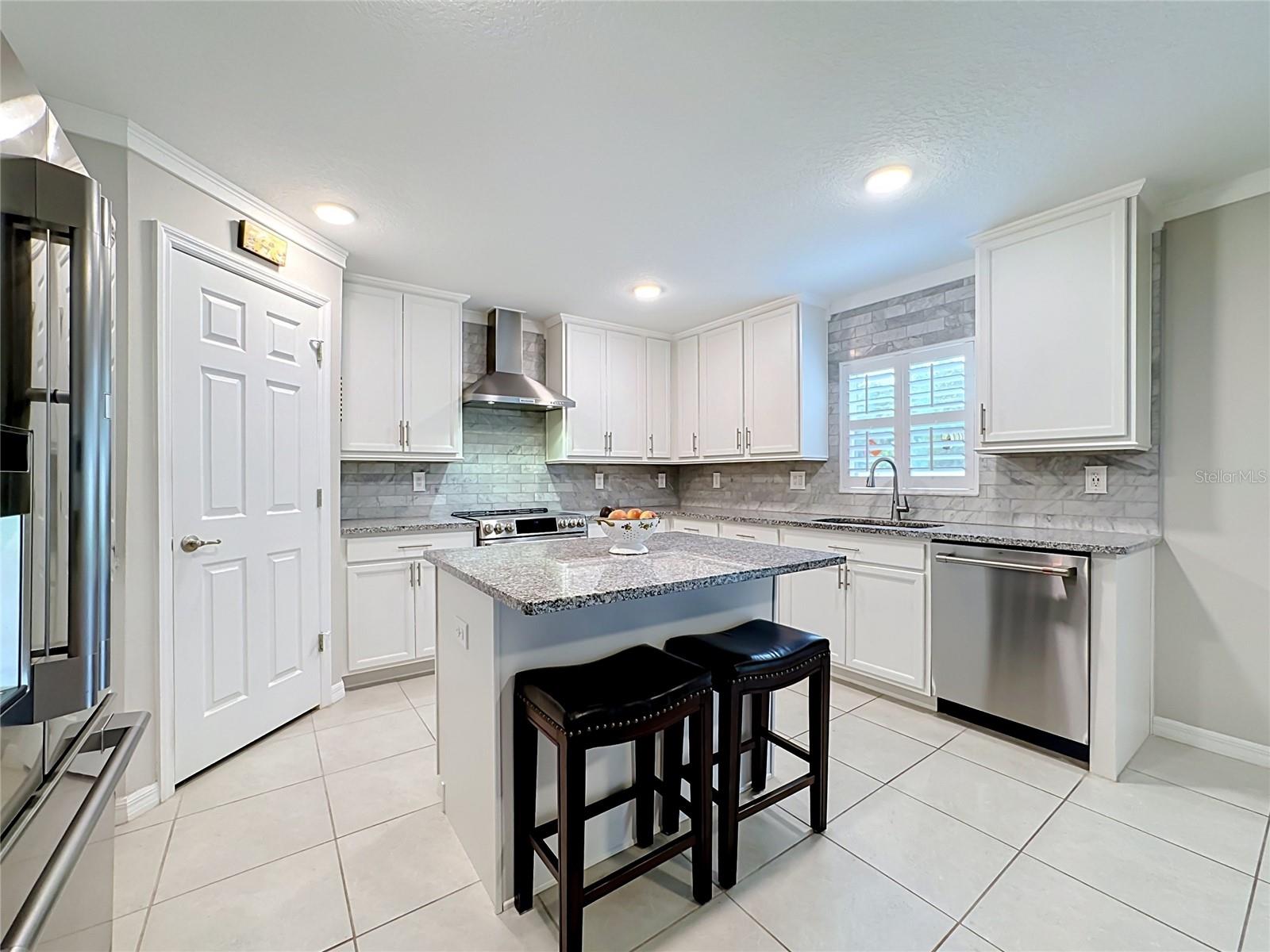 16712 MOONER PLANK CIR — photo 16