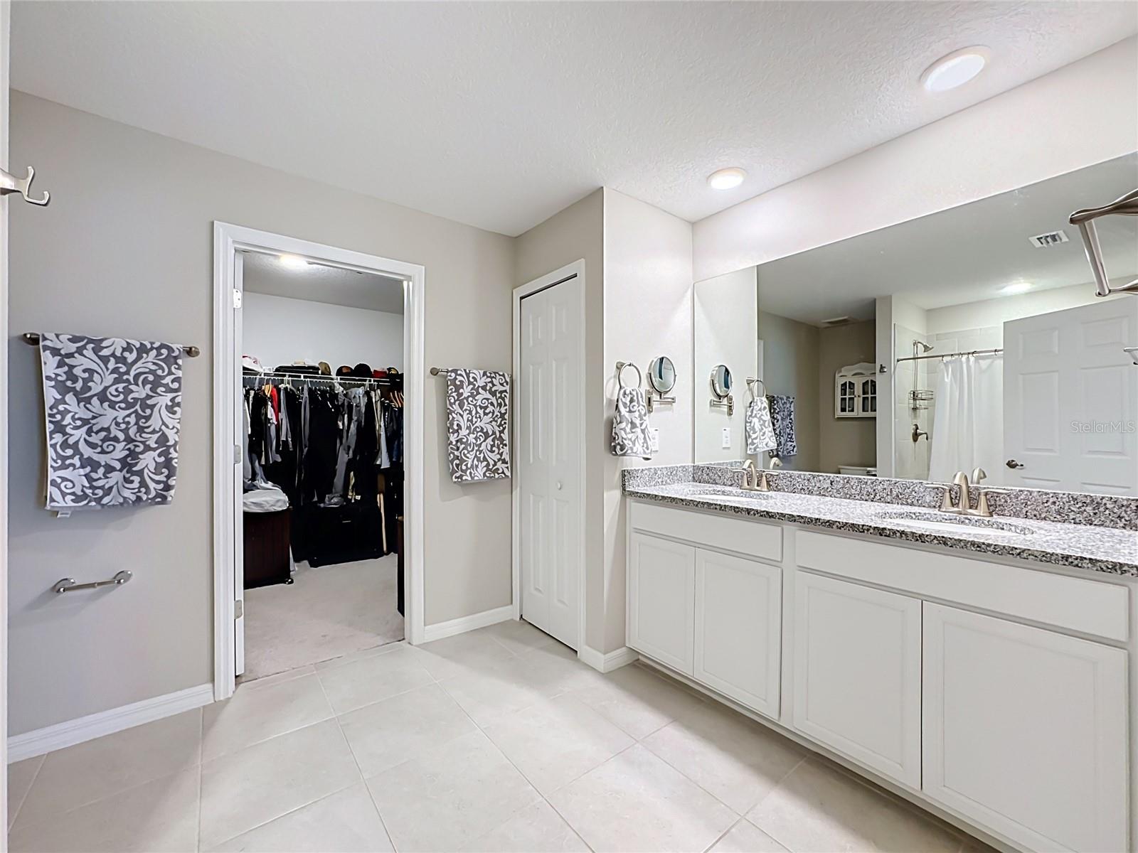 16712 MOONER PLANK CIR — photo 32