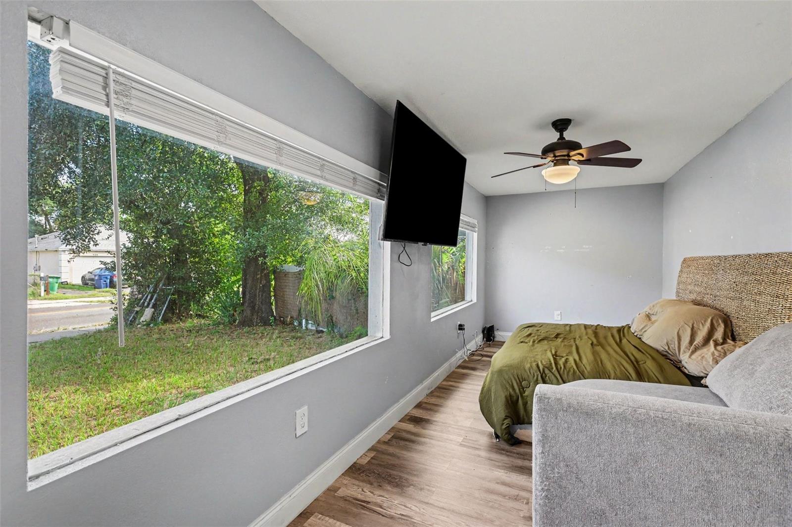 919 E BOUGAINVILLEA AVE — photo 13