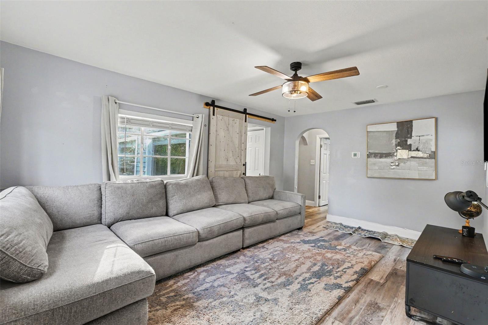 919 E BOUGAINVILLEA AVE — photo 7