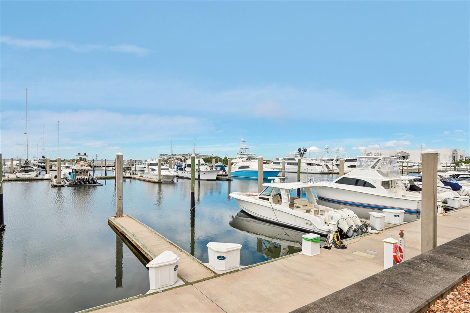 5823 BOWEN DANIEL DR #601 — photo 52