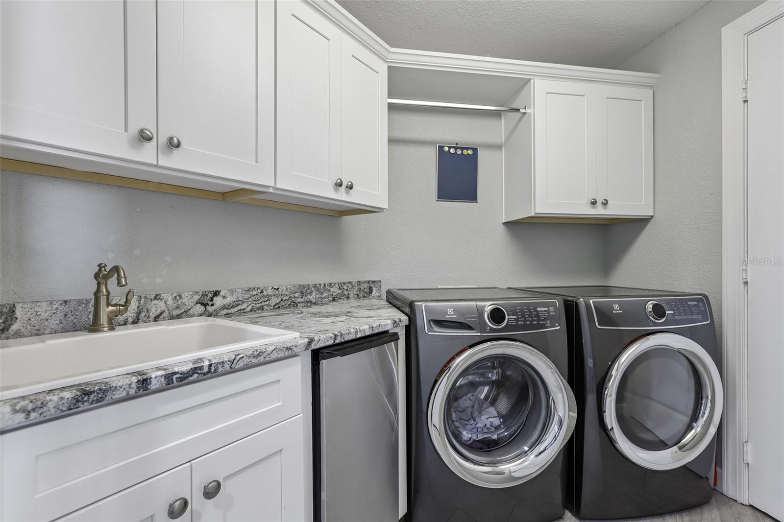 5823 BOWEN DANIEL DR #601 — photo 29