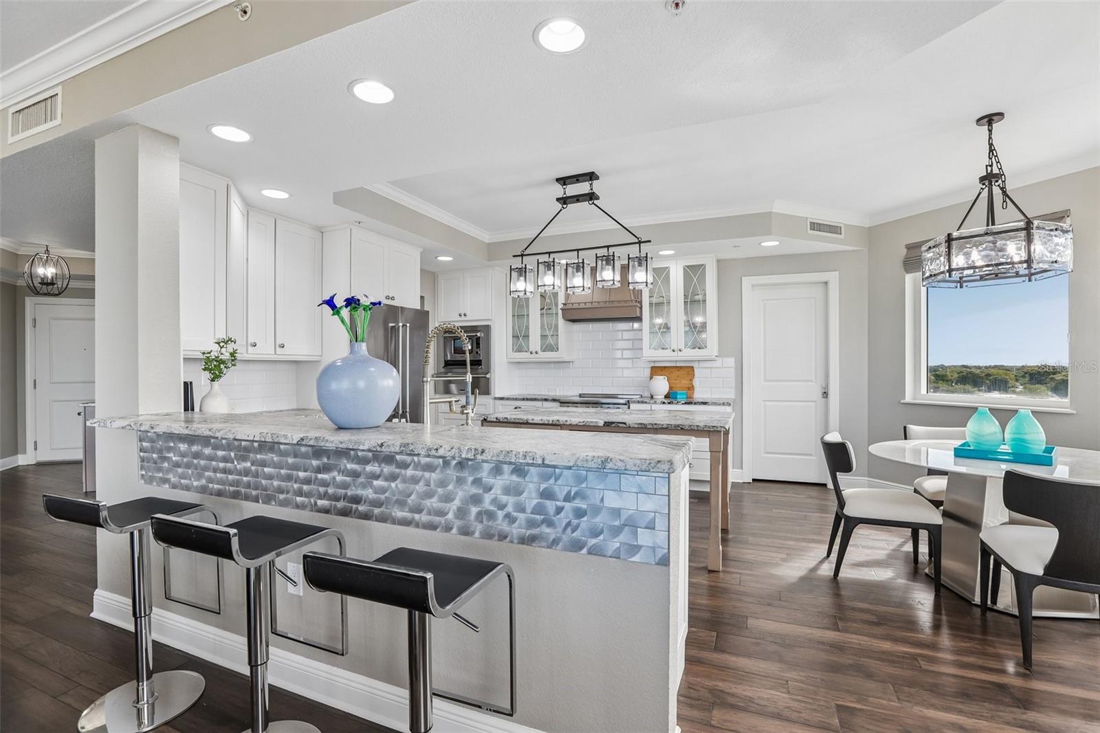 5823 BOWEN DANIEL DR #601 — photo 10