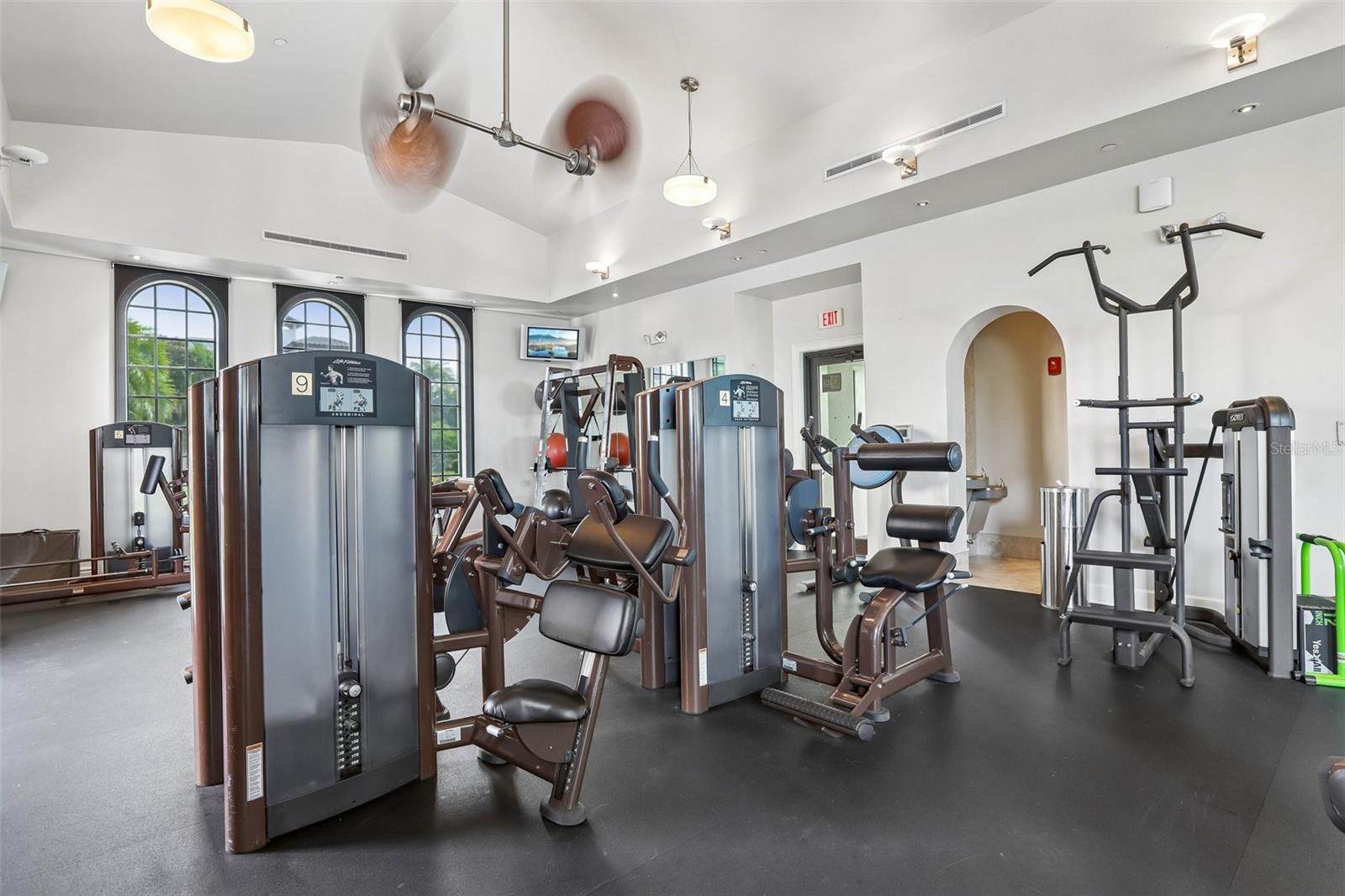 5823 BOWEN DANIEL DR #601 — photo 49