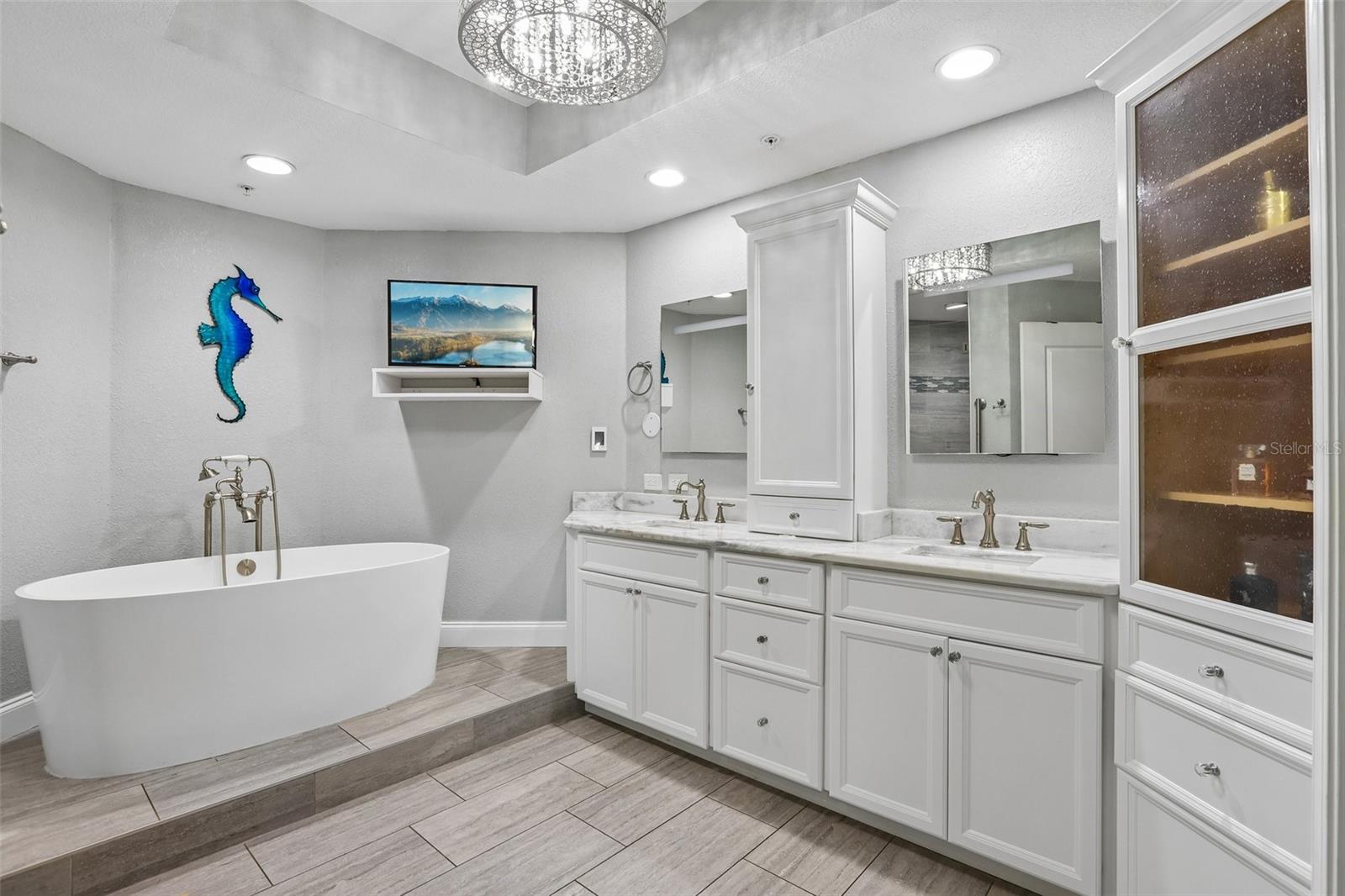 5823 BOWEN DANIEL DR #601 — photo 19