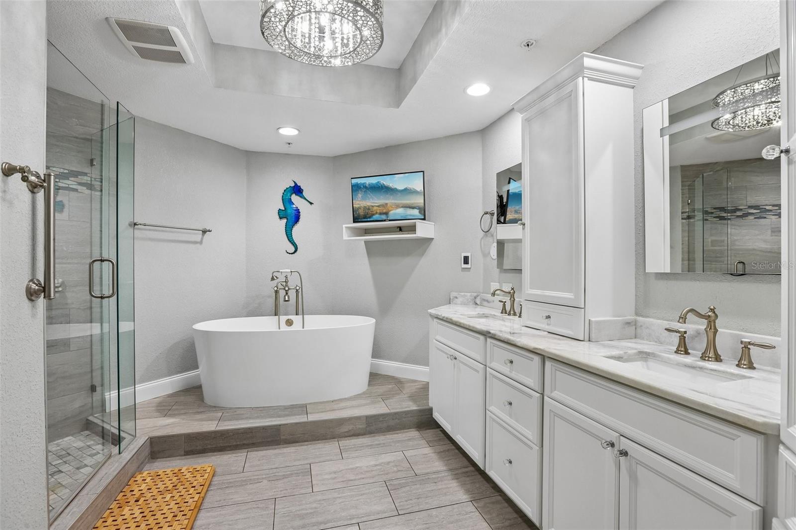 5823 BOWEN DANIEL DR #601 — photo 20