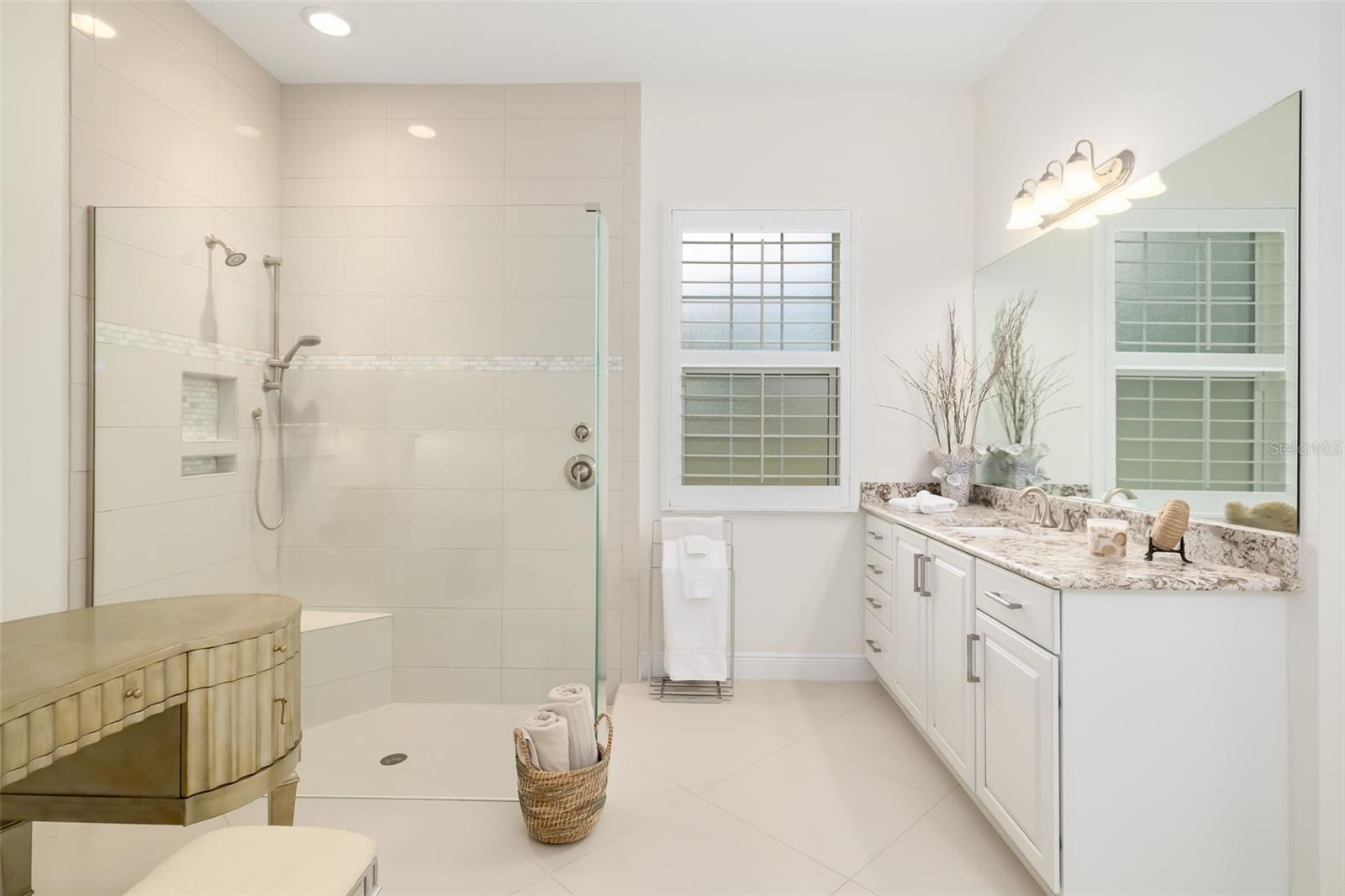 16229 CASTLE PARK TER — photo 32