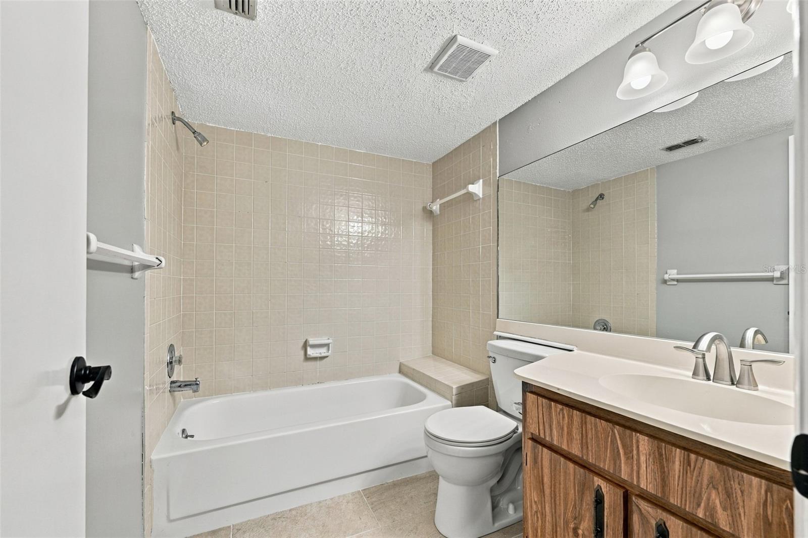 3077 CASA DEL SOL CIR #208 — photo 20