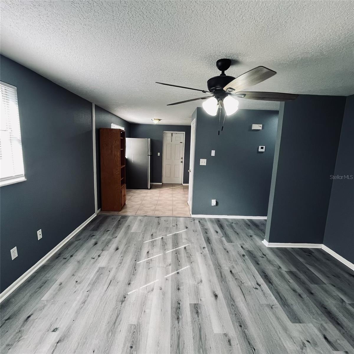 5452 LISA CIR — photo 16