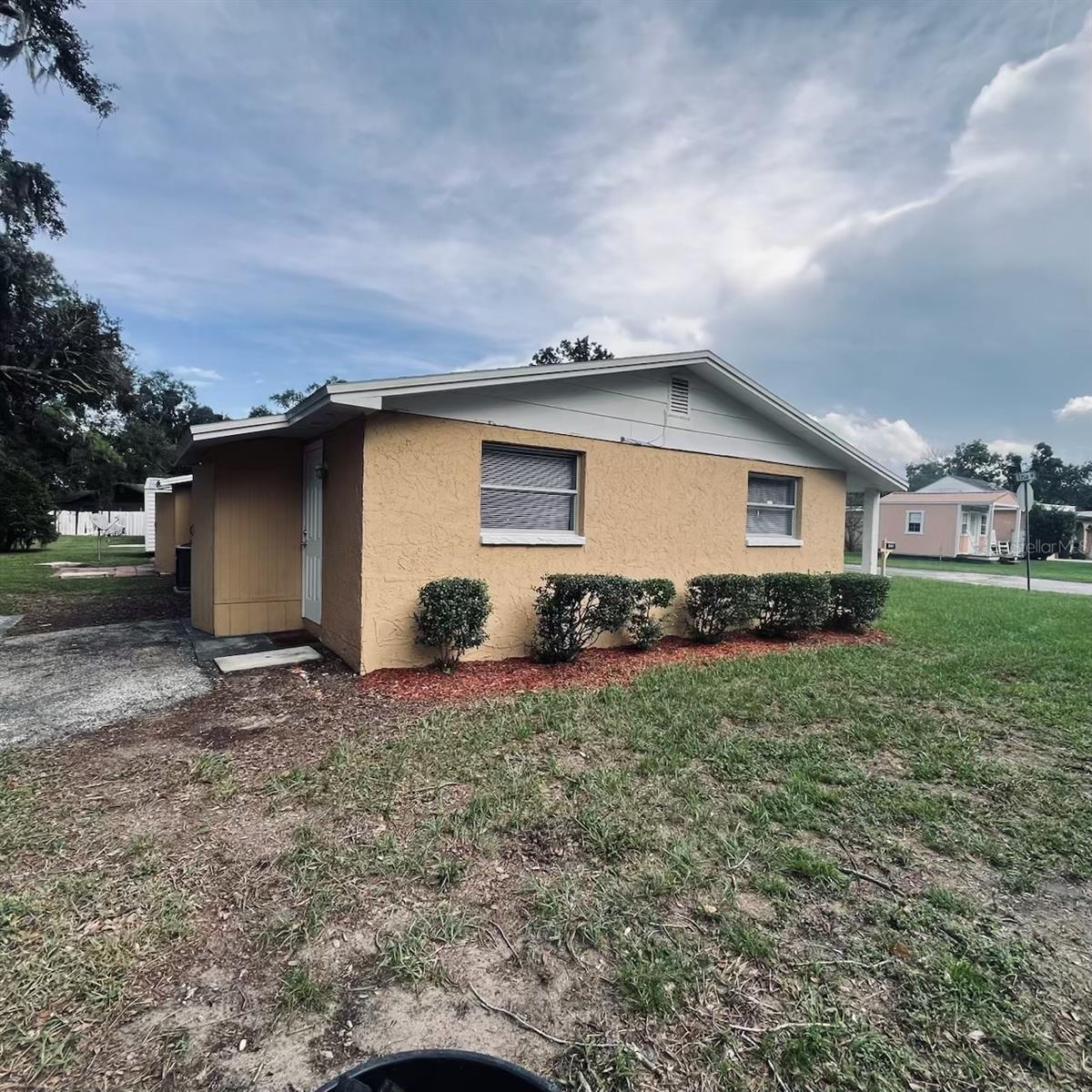 5452 LISA CIR — photo 4