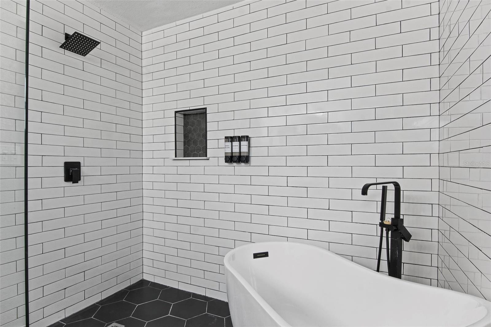 3646 ALABAMA AVE NE — photo 21