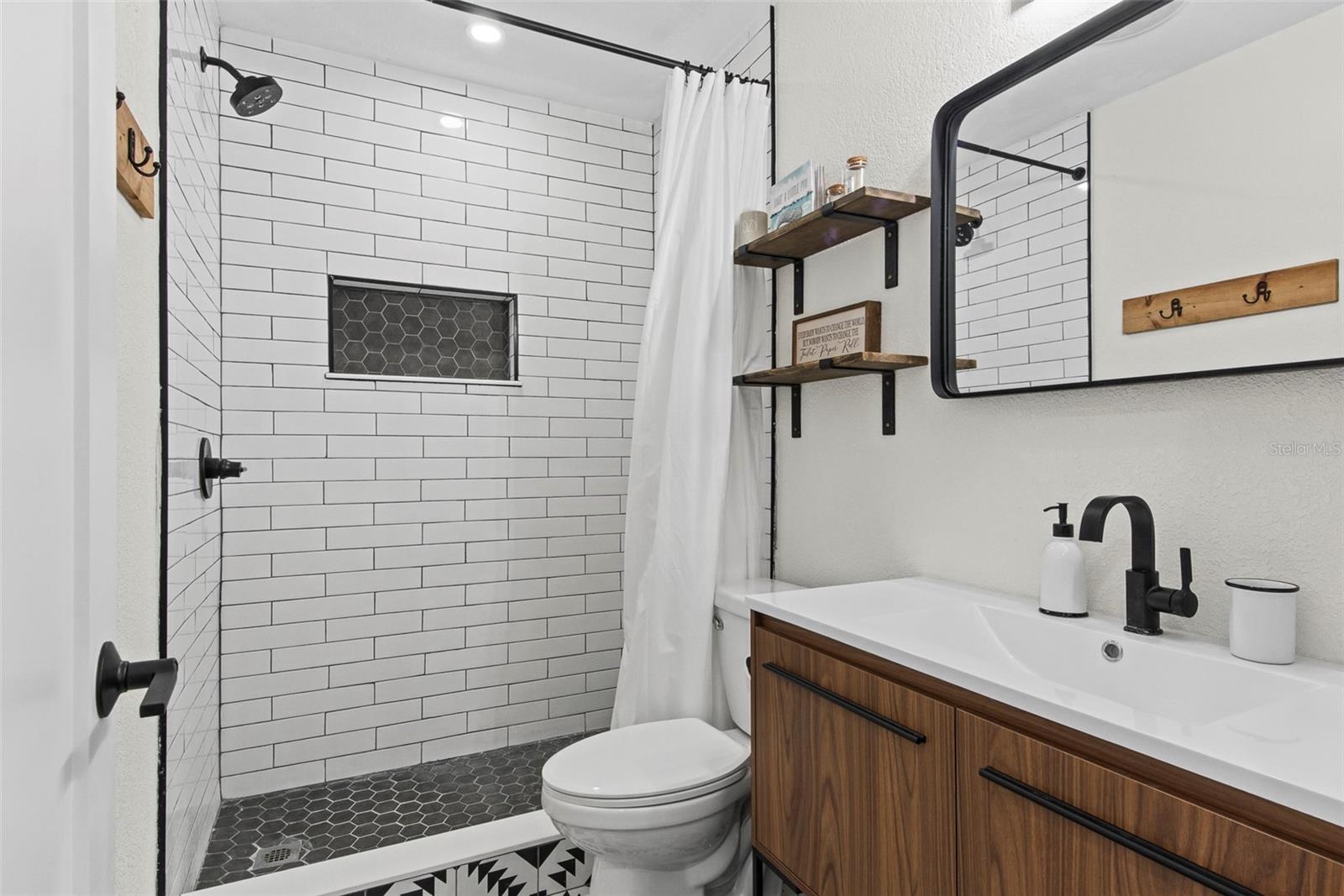3646 ALABAMA AVE NE — photo 24