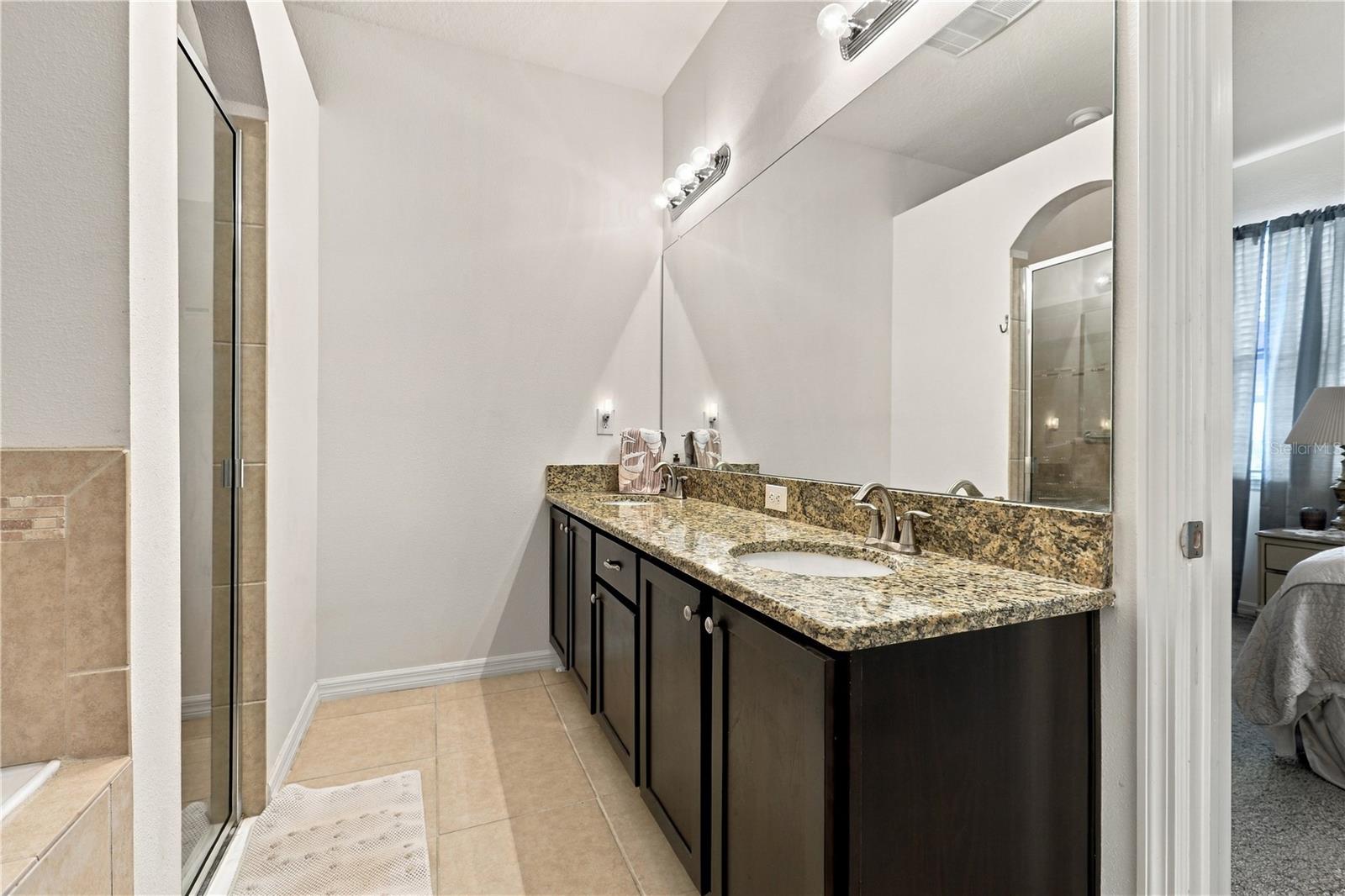 12511 BALLENTRAE FOREST DR — photo 22