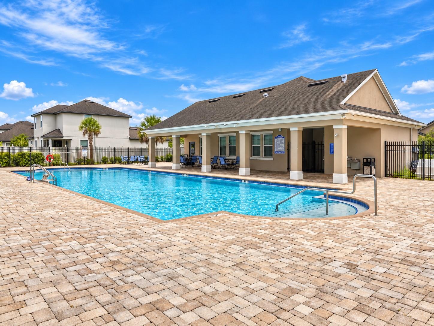 12511 BALLENTRAE FOREST DR — photo 42