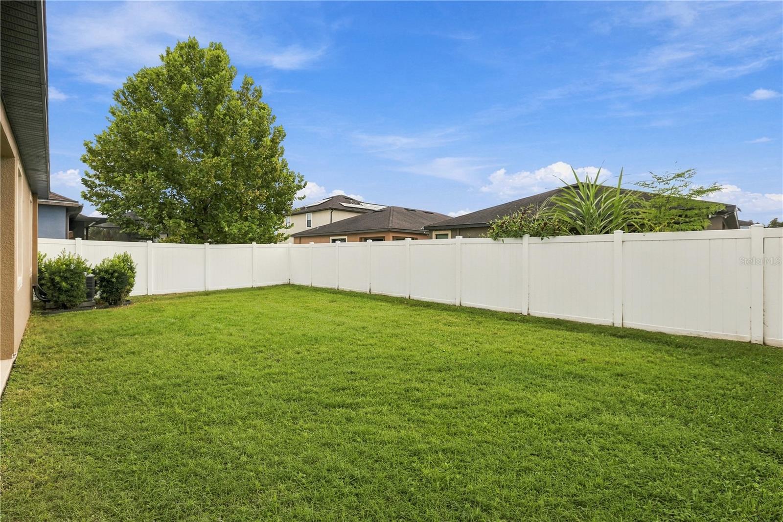 12511 BALLENTRAE FOREST DR — photo 40