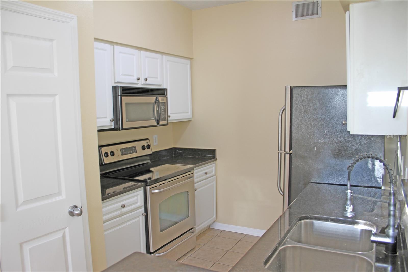 1910 E PALM AVE #9201 — photo 6