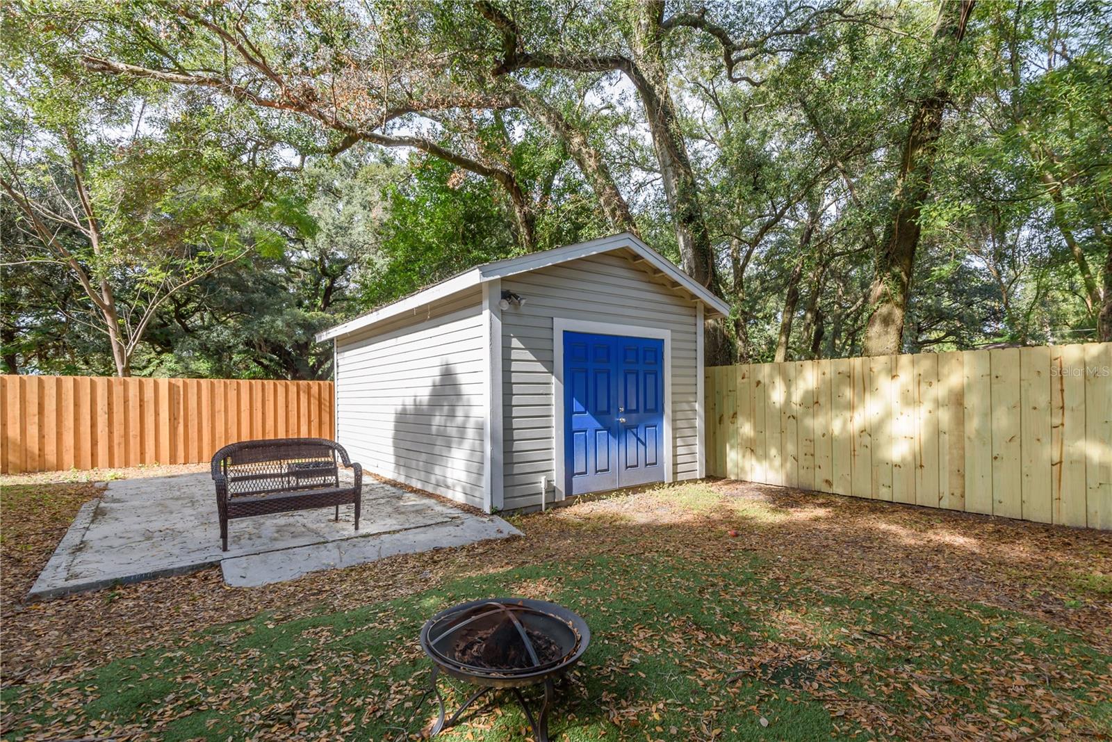806 E HAMILTON AVE — photo 34