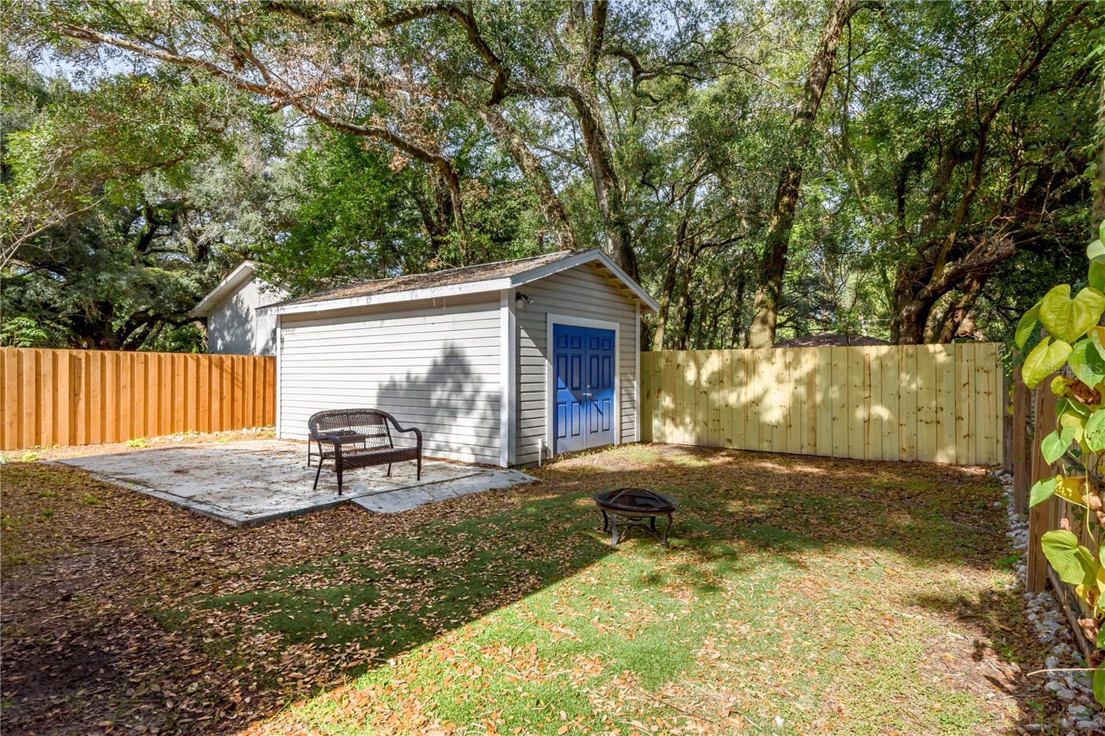 806 E HAMILTON AVE — photo 31