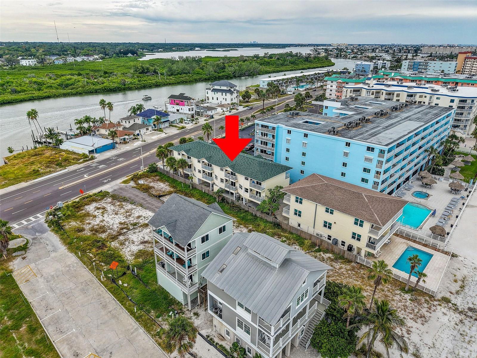 18522 GULF BLVD #D — photo 55