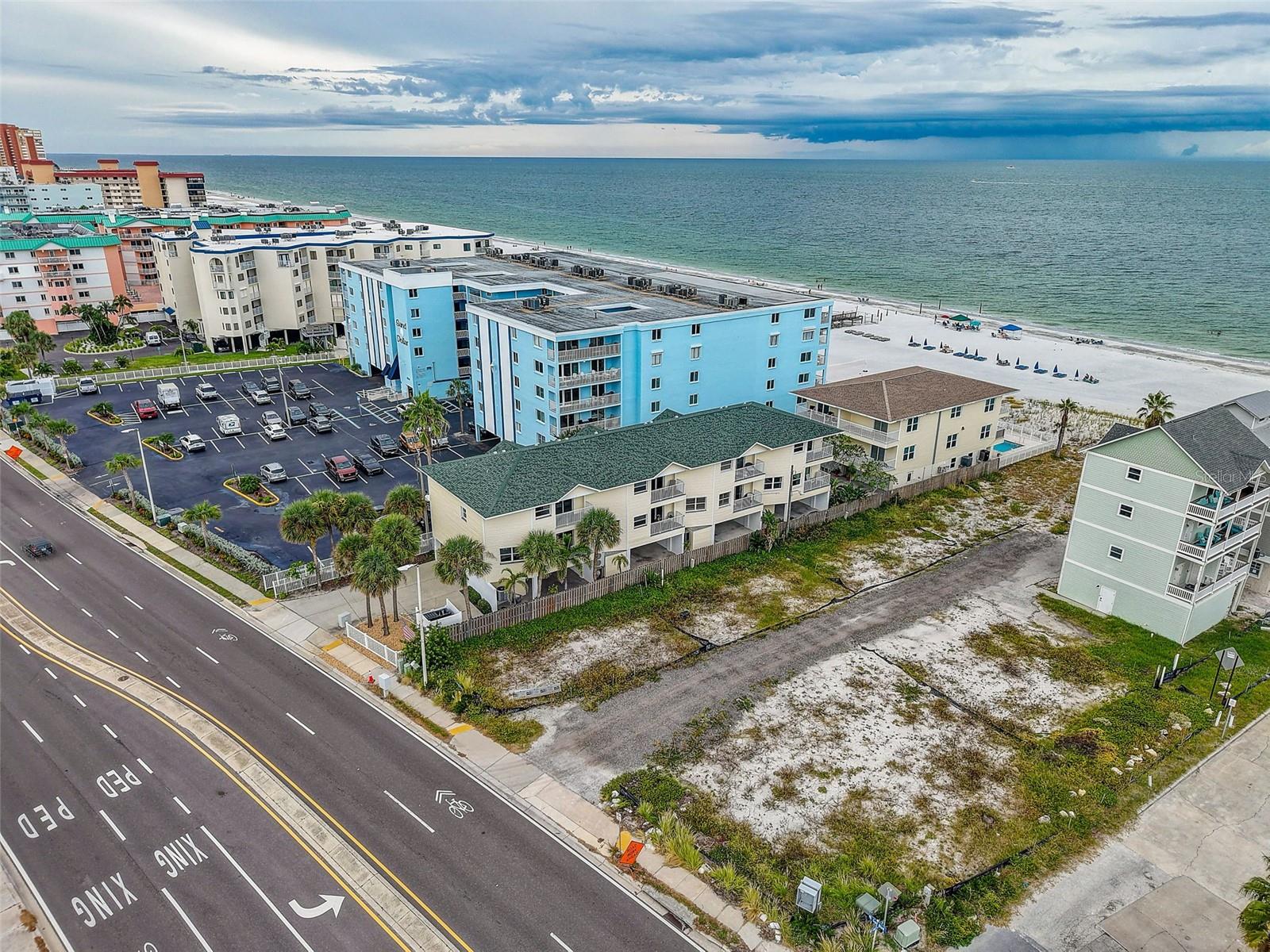 18522 GULF BLVD #D — photo 60