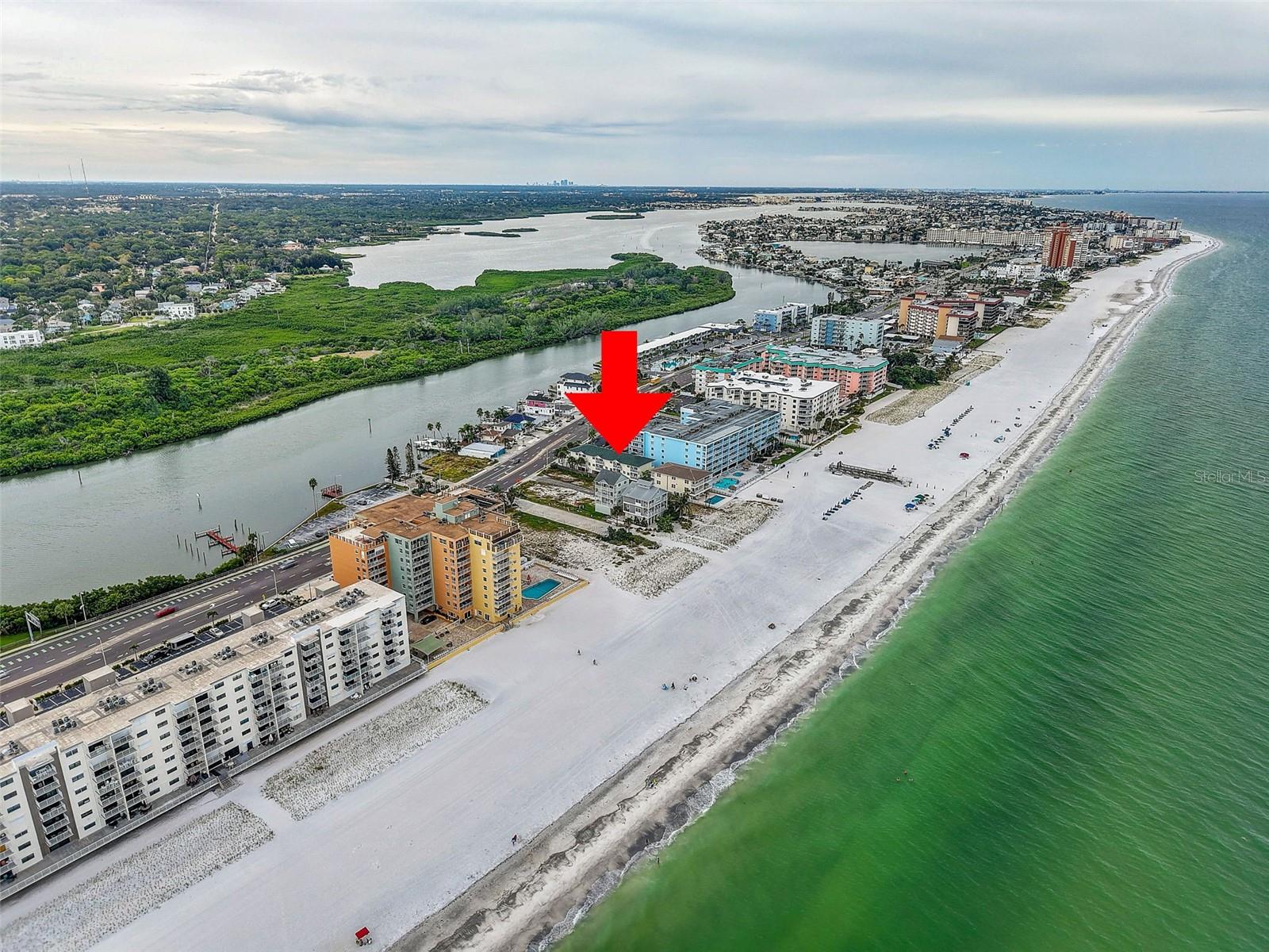 18522 GULF BLVD #D — photo 52
