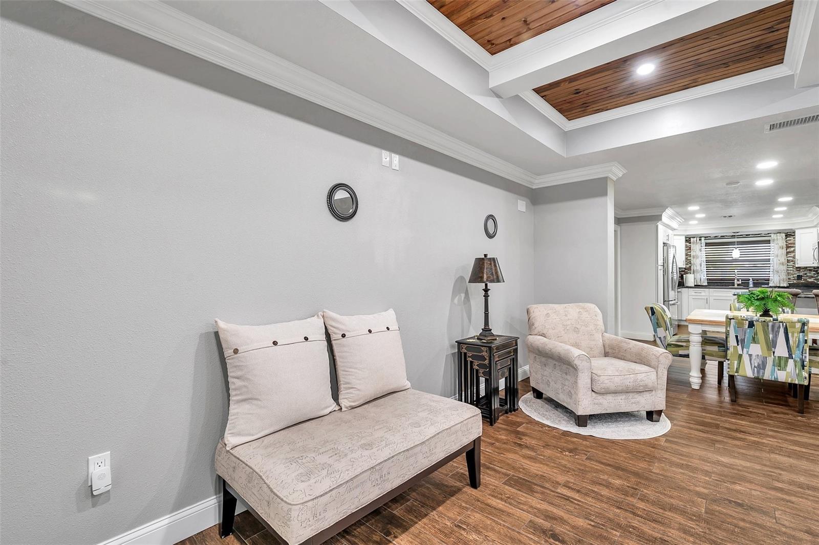 8 CITRUS DR — photo 43
