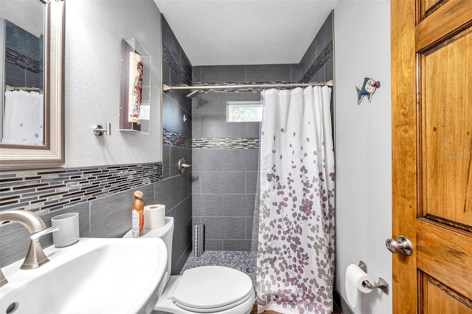 8 CITRUS DR — photo 66