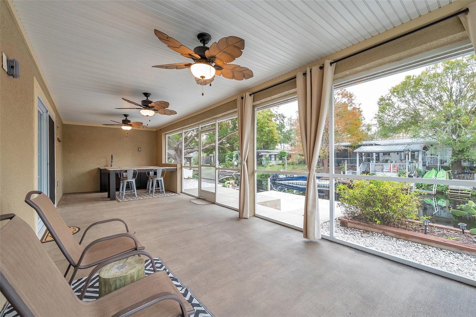8 CITRUS DR — photo 19