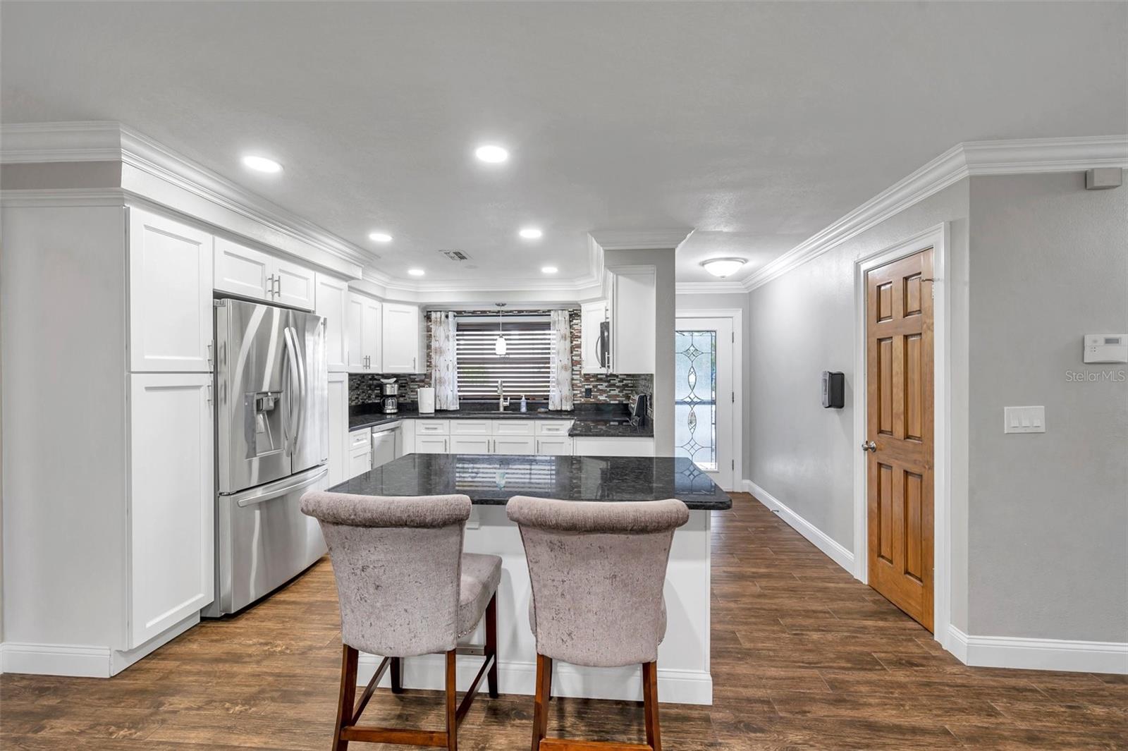 8 CITRUS DR — photo 33