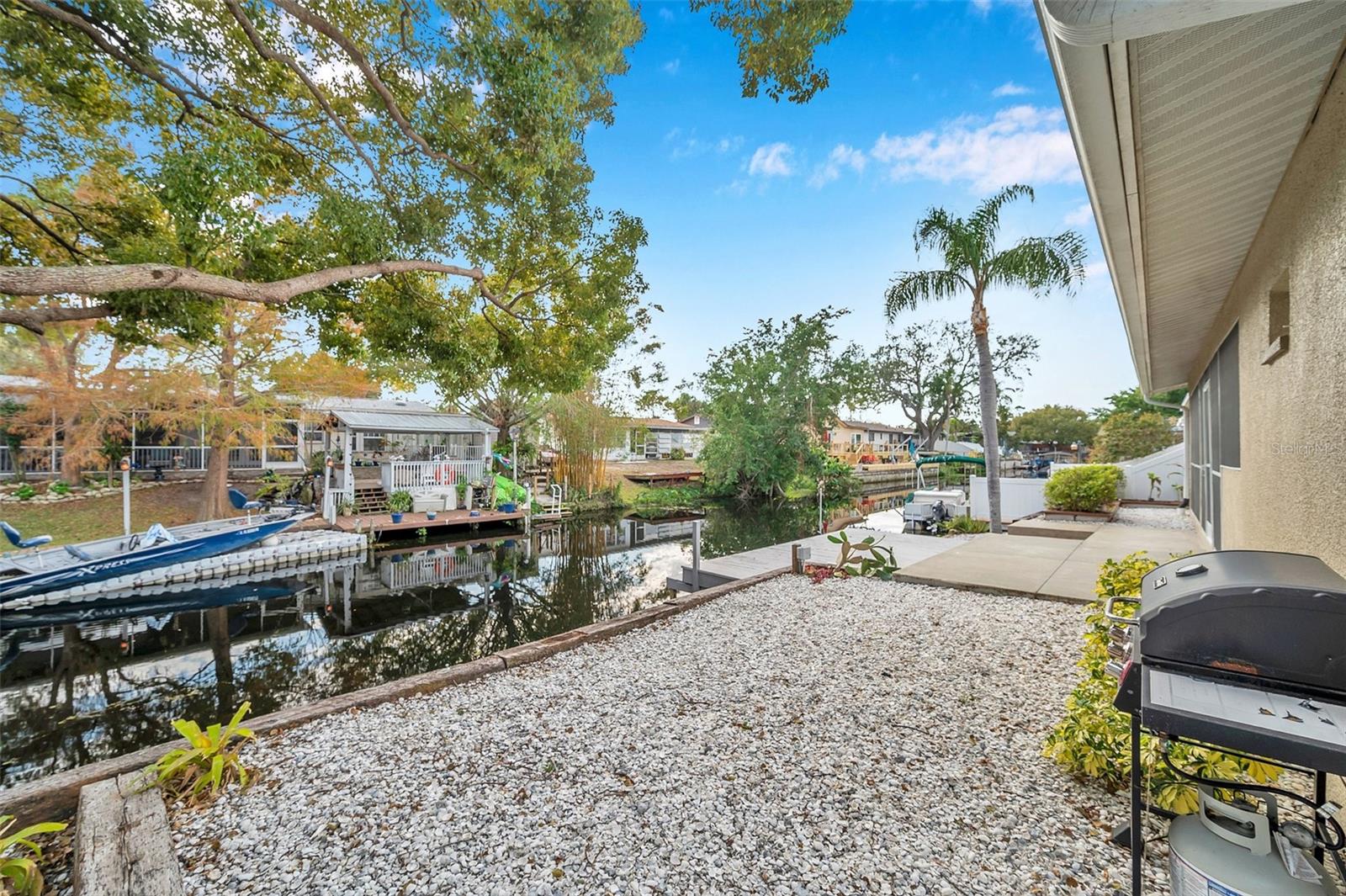 8 CITRUS DR — photo 8