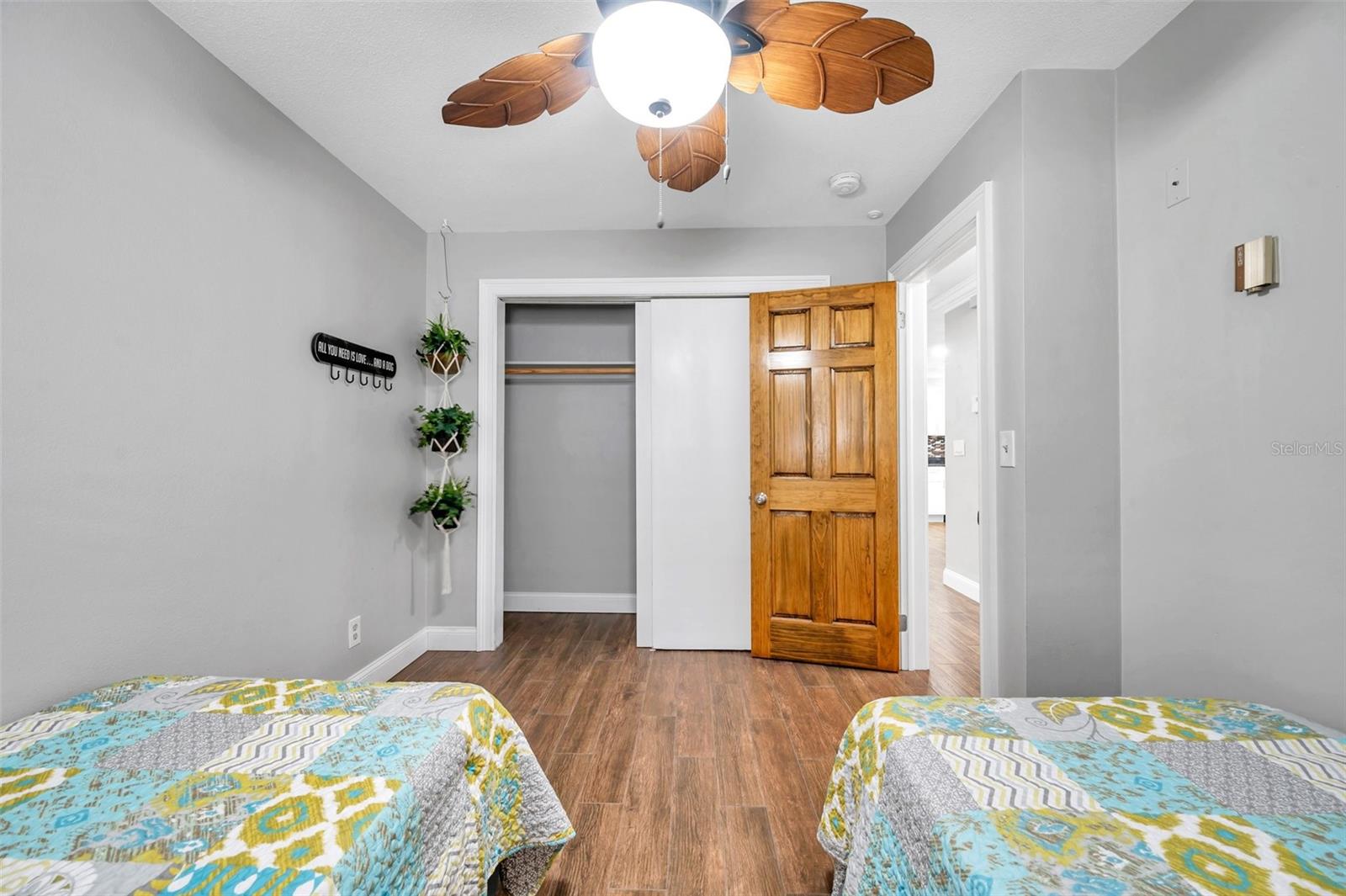 8 CITRUS DR — photo 59