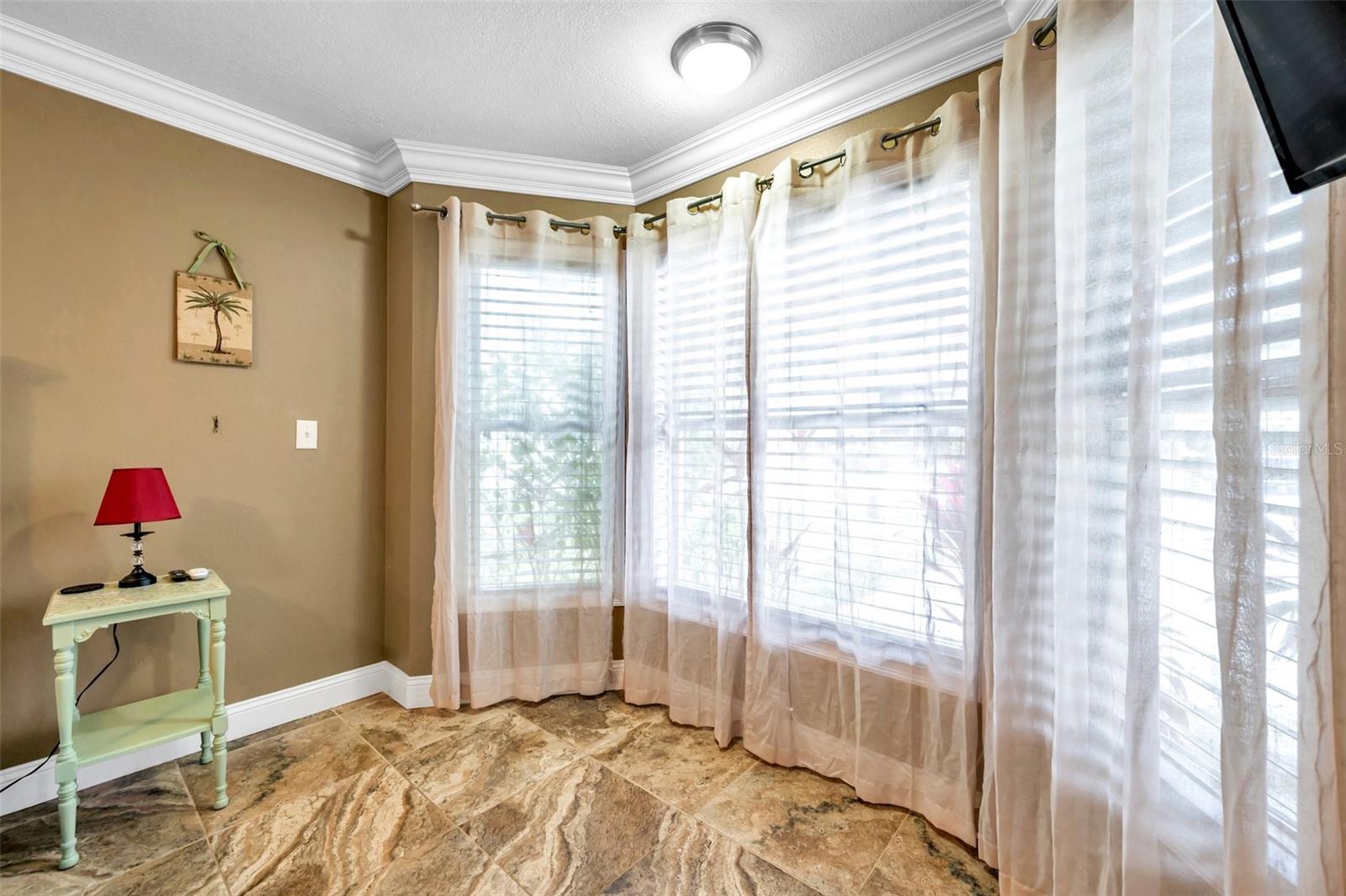 8 CITRUS DR — photo 71