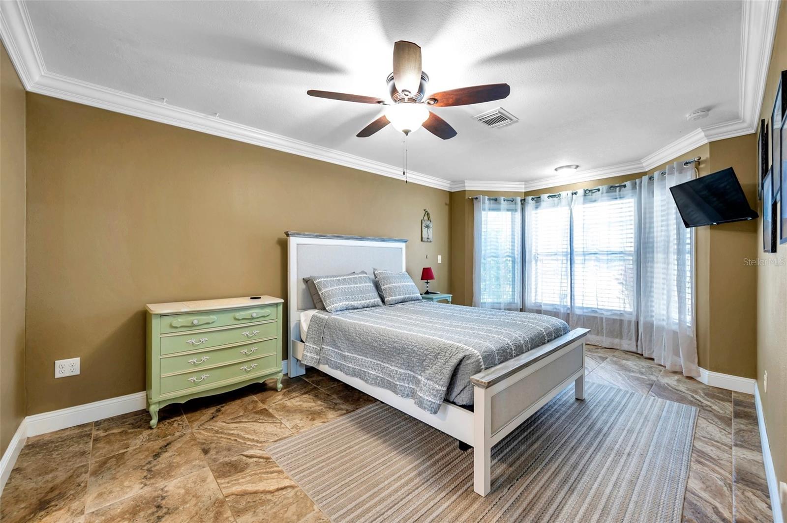 8 CITRUS DR — photo 67