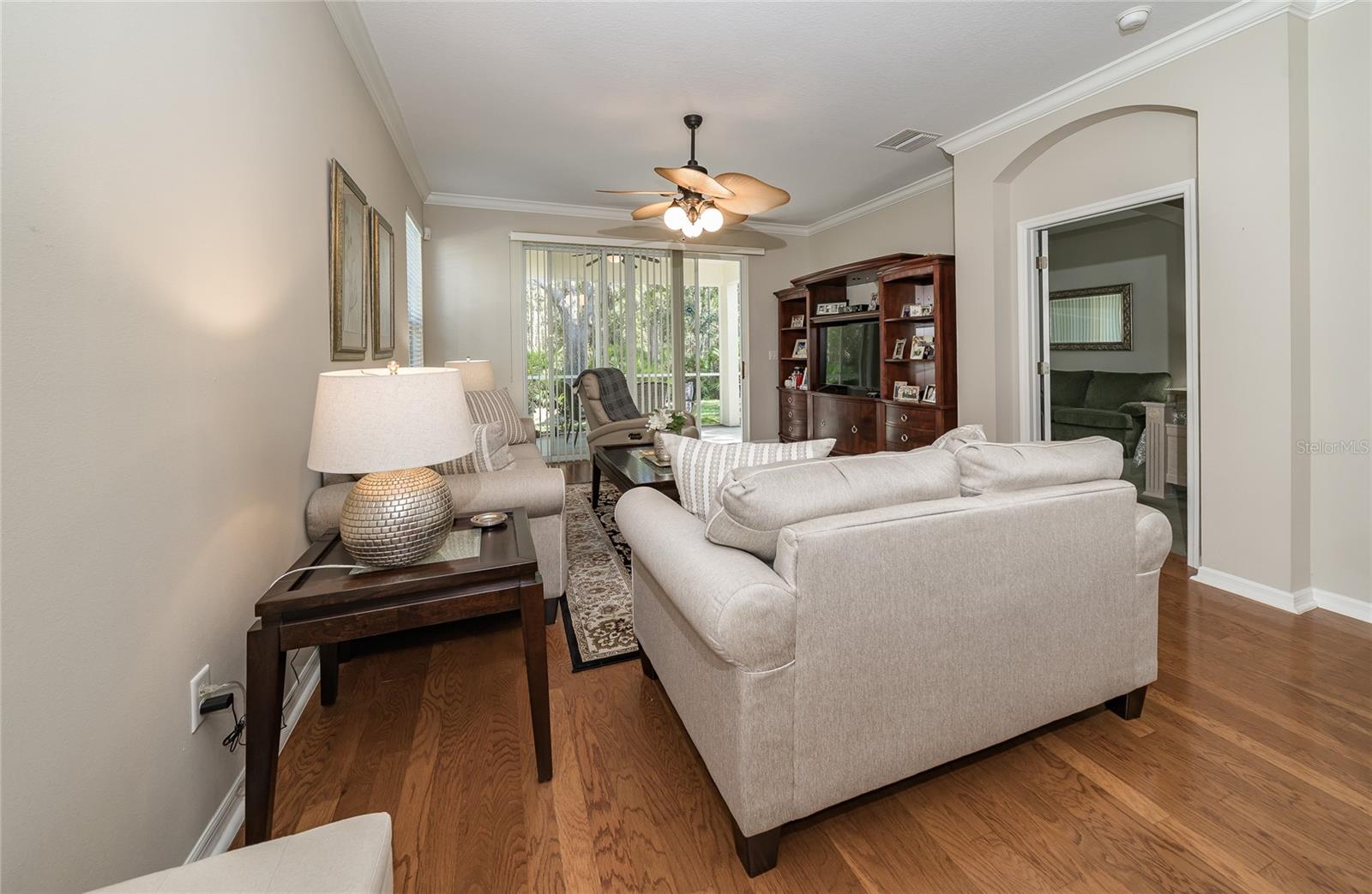 3428 CHAPEL CREEK CIR — photo 37