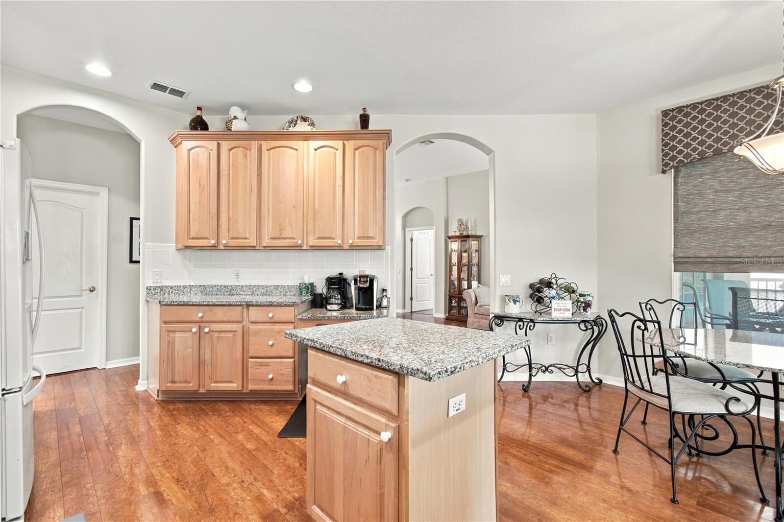 11724 WAYSIDE WILLOW CT — photo 8