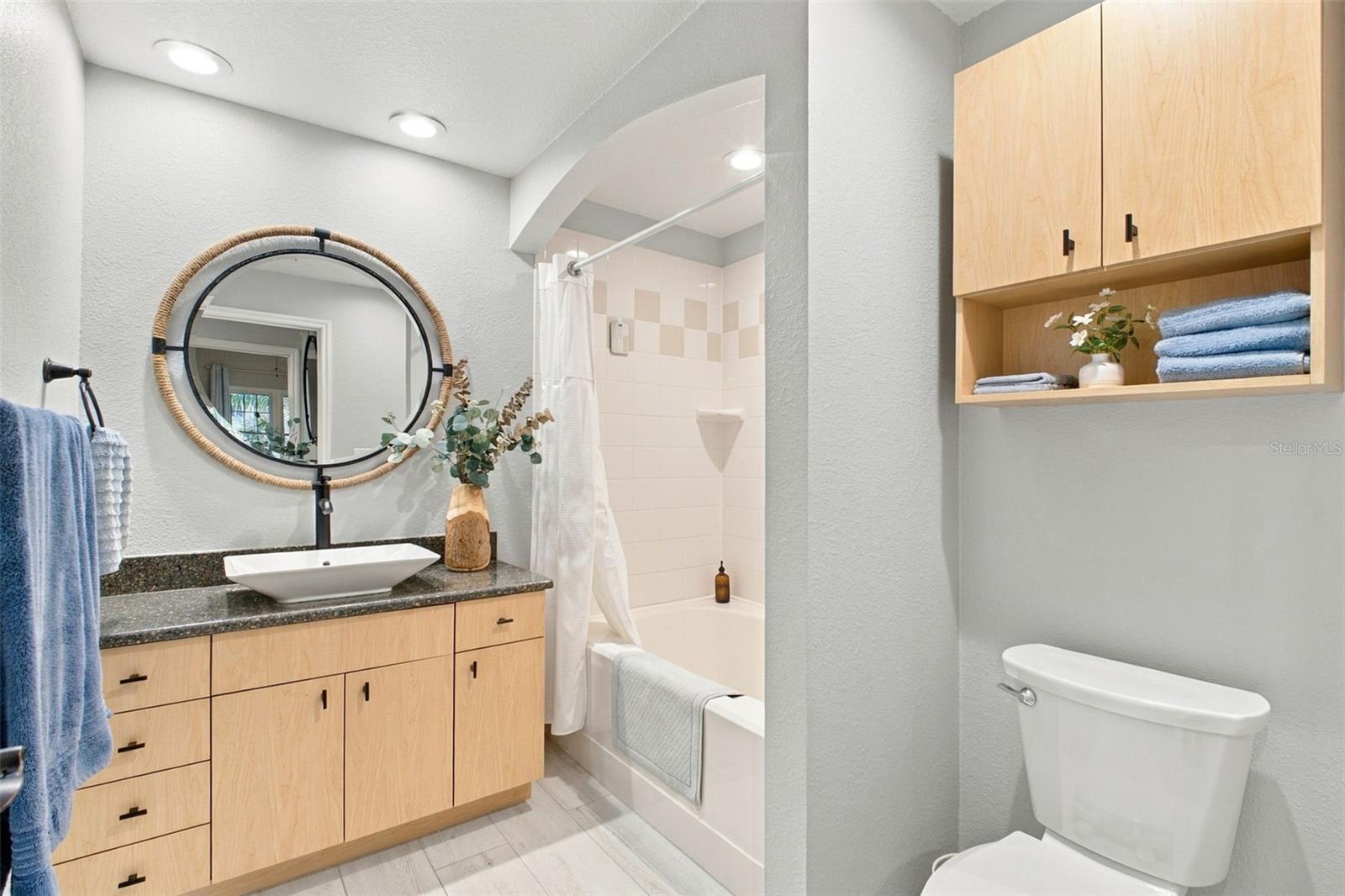 100 4TH AVE S #307 — photo 14