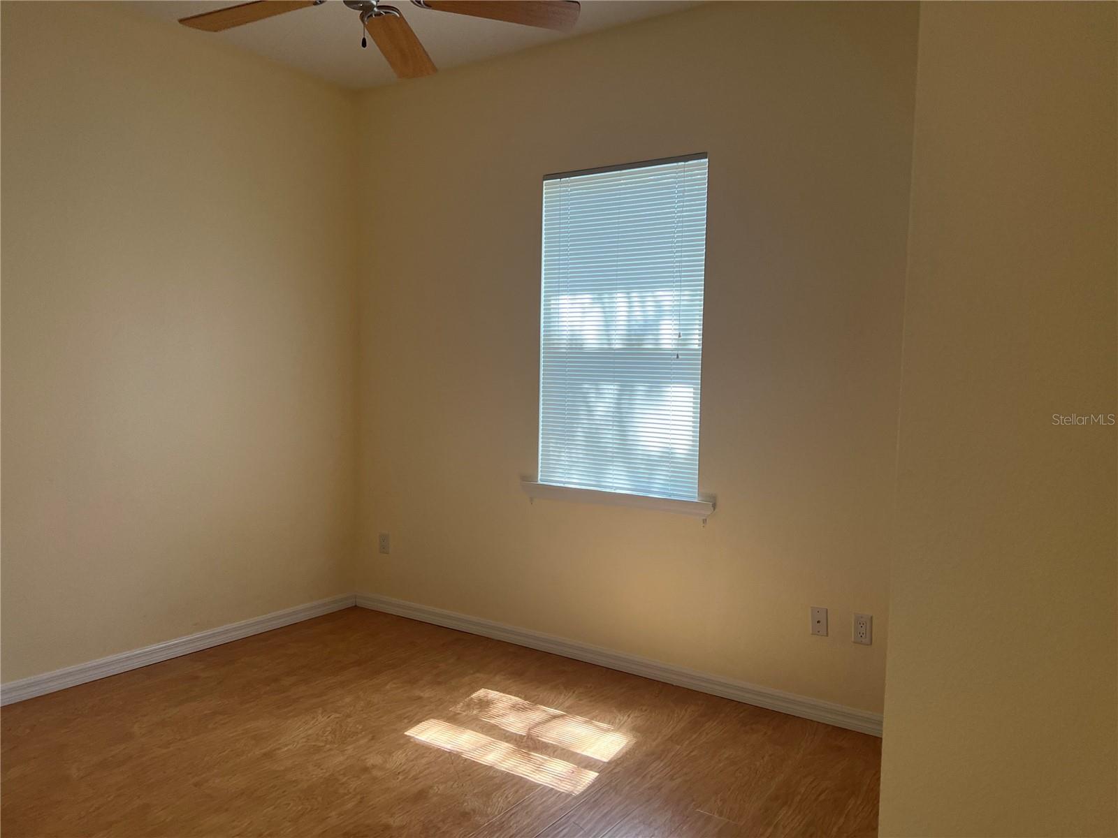 635 KENNETH WAY — photo 26