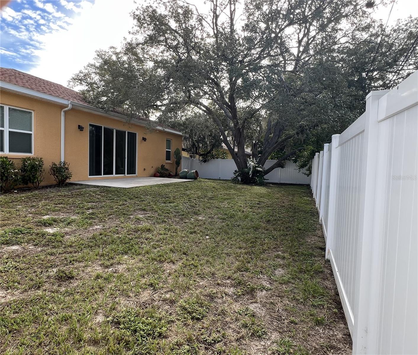 635 KENNETH WAY — photo 41