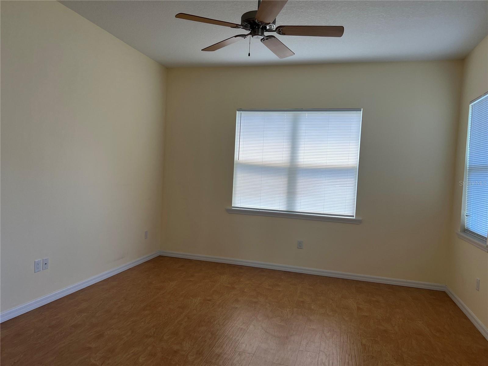635 KENNETH WAY — photo 25