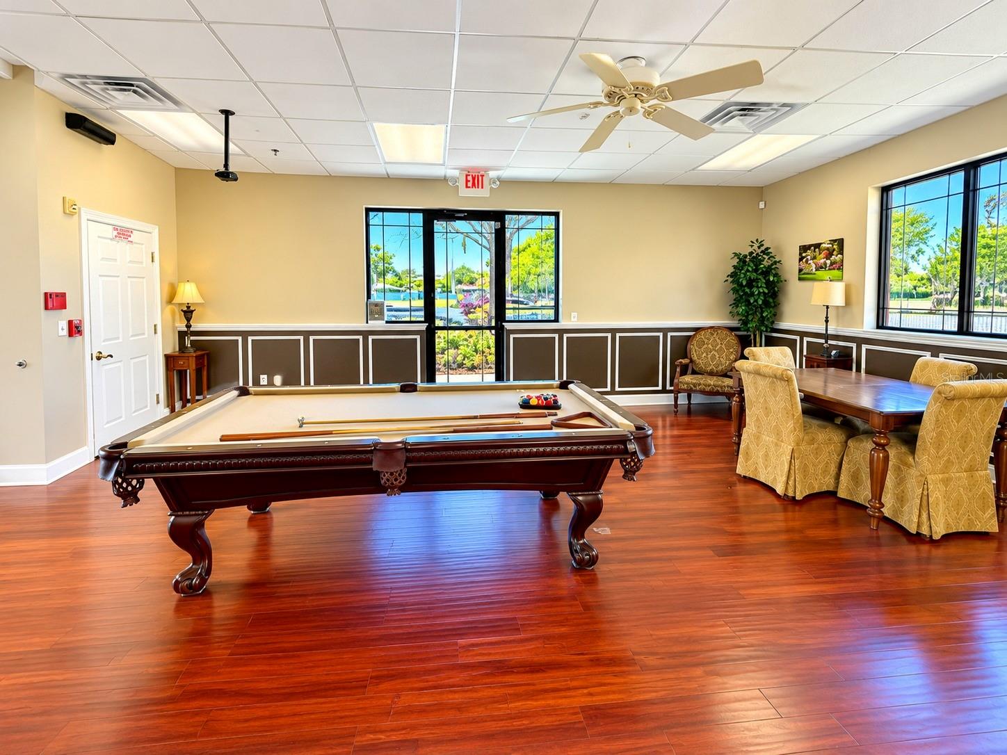 3748 ROUND TABLE CT — photo 41