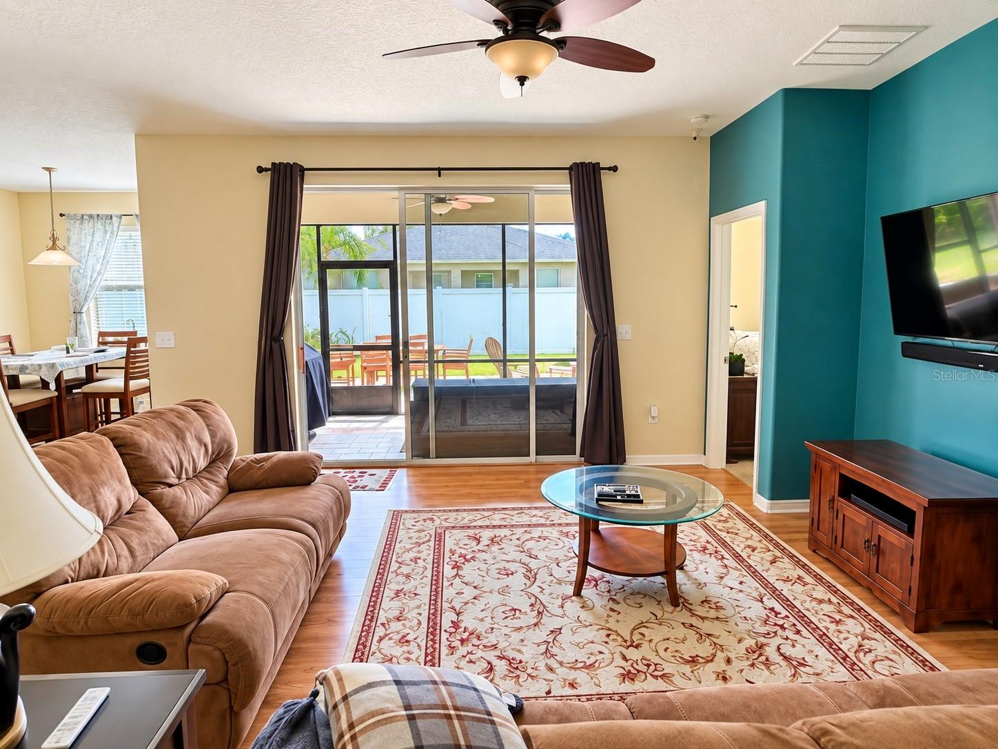 3748 ROUND TABLE CT — photo 9