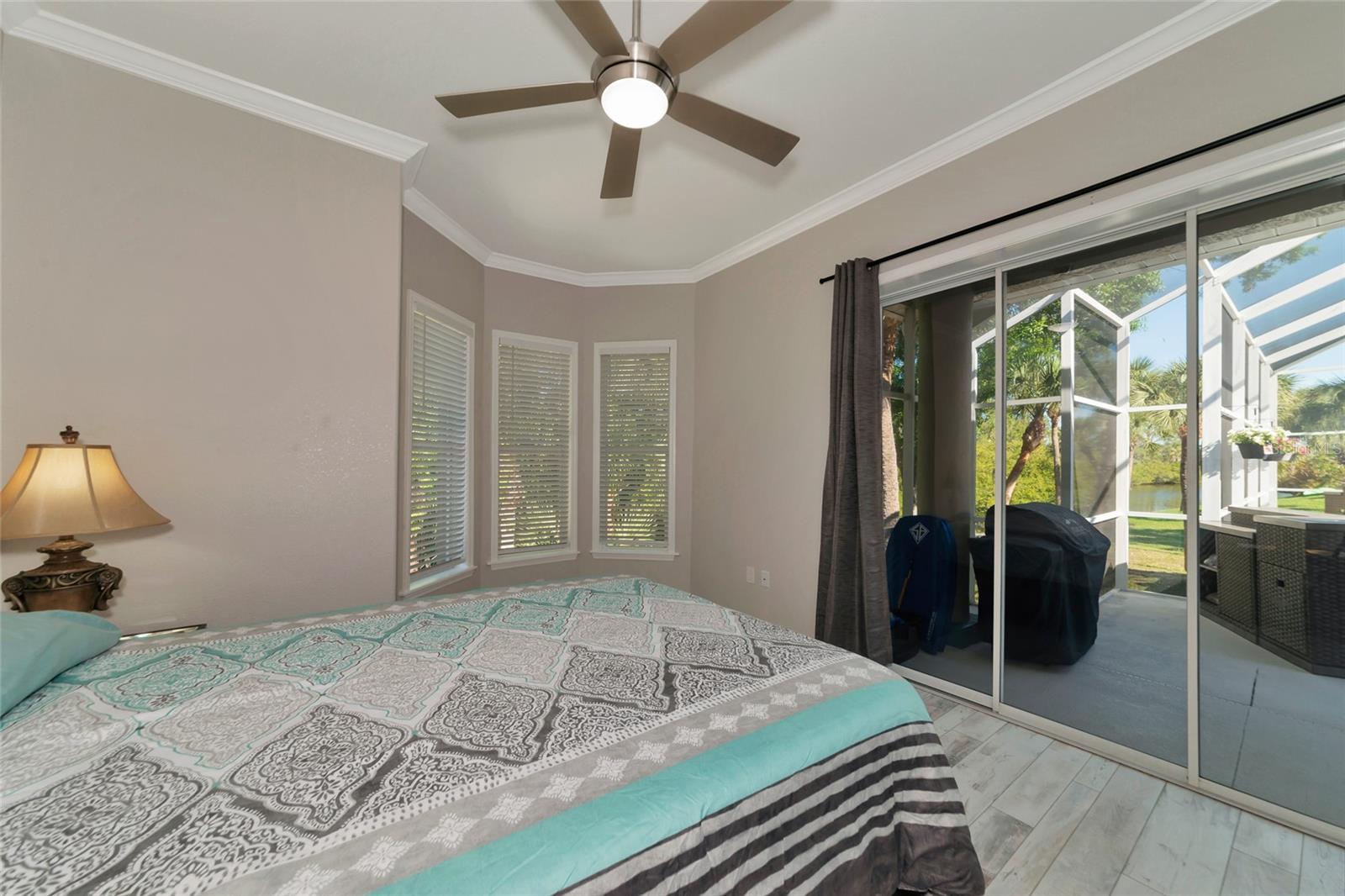 1101 KINGS WAY DR — photo 33