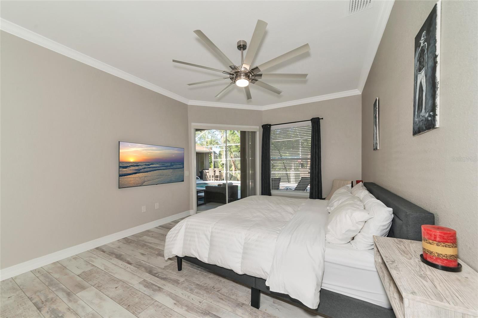 1101 KINGS WAY DR — photo 19