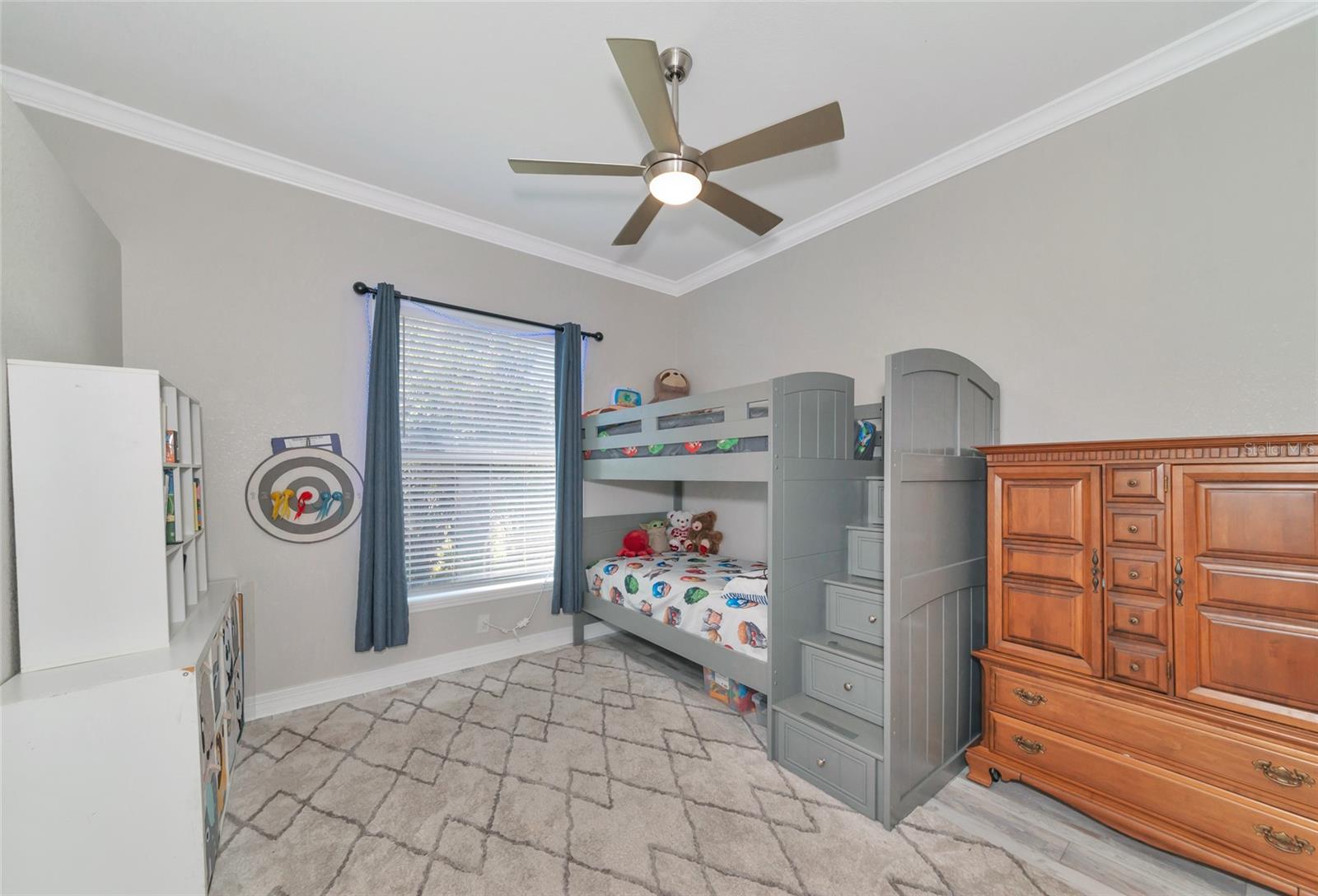 1101 KINGS WAY DR — photo 27