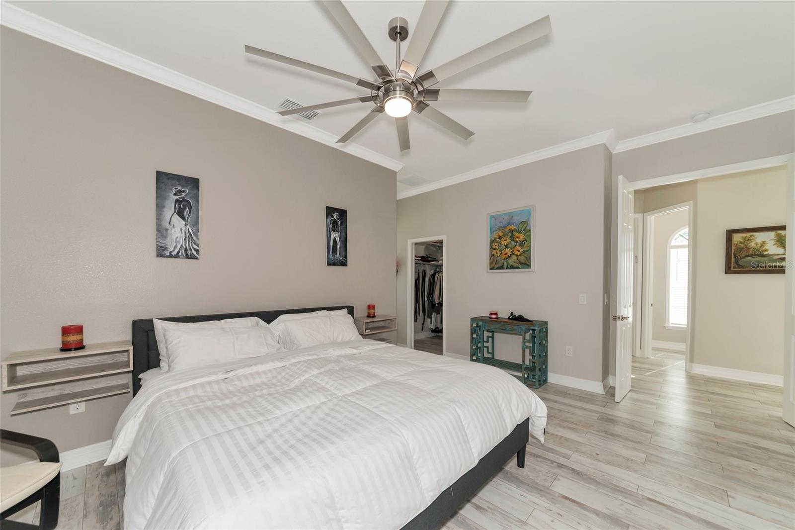 1101 KINGS WAY DR — photo 20