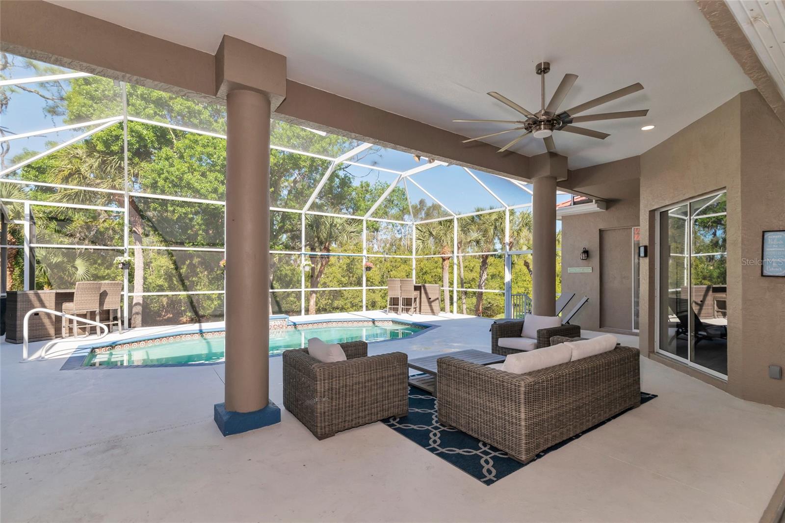 1101 KINGS WAY DR — photo 35