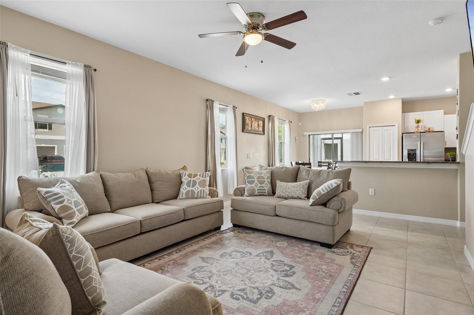 5111 FORUM BLVD — photo 4