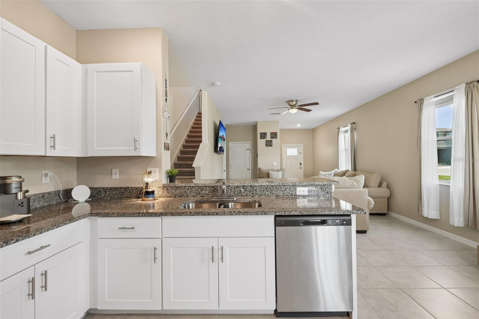5111 FORUM BLVD — photo 12