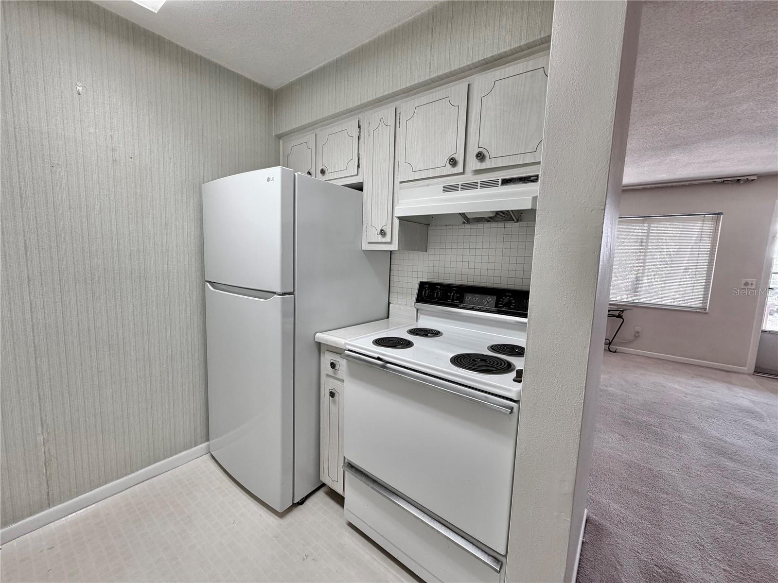 2344 SHELLEY ST #12 — photo 6