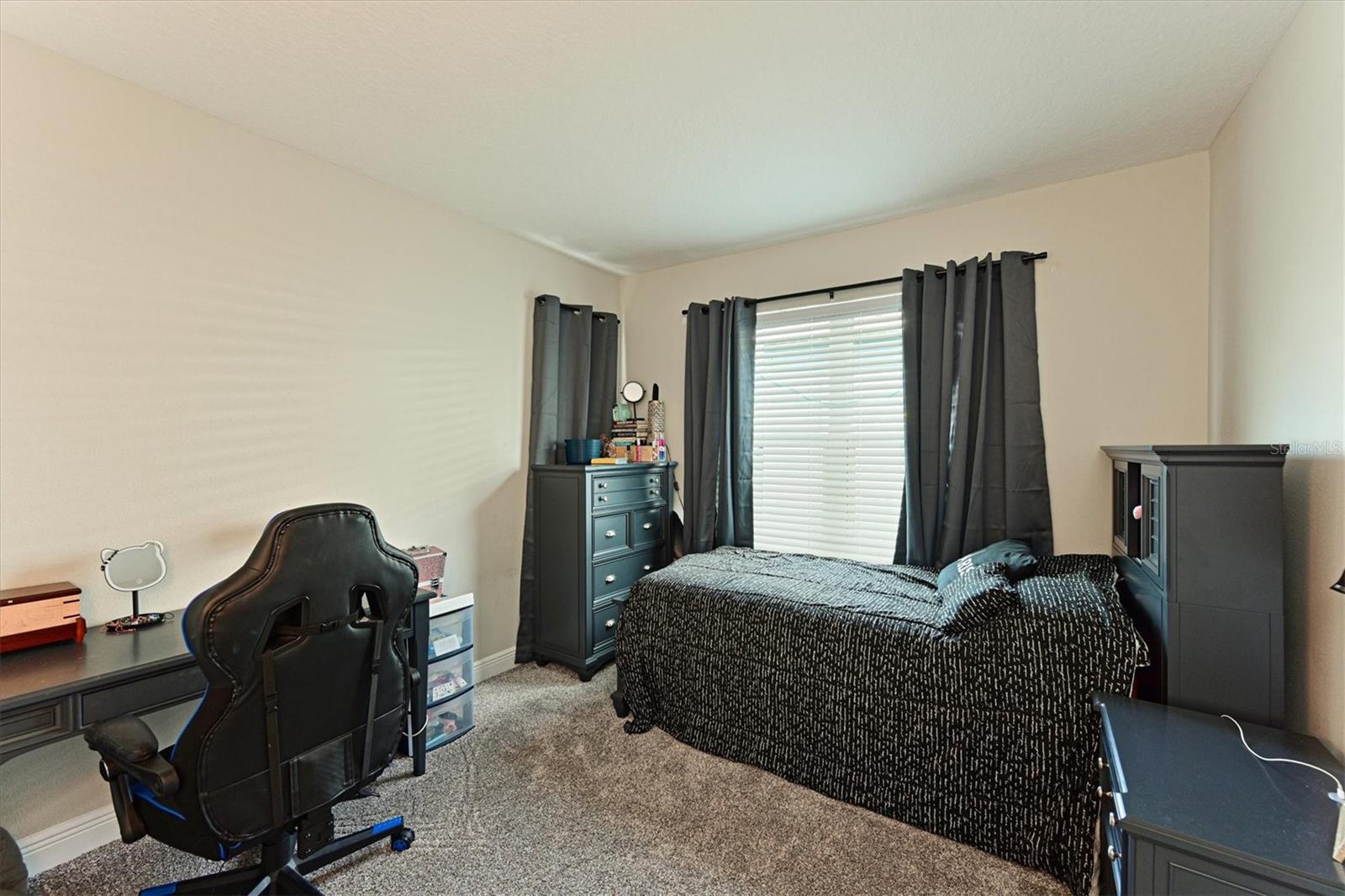 3522 SHIMMERING OAKS DR — photo 19